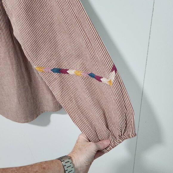 Savanna Jane NEW Long Sleeve Brown/Tan Striped Peasant Top with embroidery-Small - Picture 9 of 9